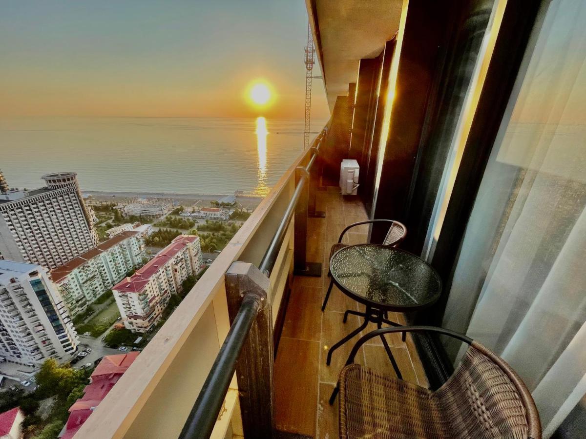 Orbi City Suite Batumi Exteriér fotografie